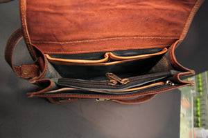 
                  
                    Charger l&amp;#39;image dans la galerie, Avani - Wide Satchel Double Gusset
                  
                
